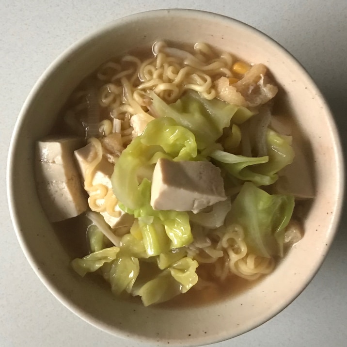 コーン豆腐キャベツ薄揚げバター旭川醤油ラーメン レシピ 作り方 By ともオカンyoutuber 楽天レシピ コーン豆腐キャベツ薄揚げバター旭川醤油ラーメン レシピ 作り方 By ともオカンyoutuber 楽天レシピ